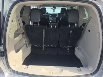 2024 Chrysler Pacifica Touring L 121.6" WB - miniatura 17