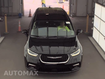 2024 Chrysler Pacifica Touring L 121.6" WB - miniatura 2