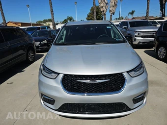 2024 Chrysler Pacifica Touring L 121.6" WB - miniatura 2