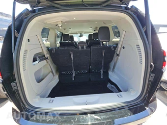 2024 Chrysler Pacifica Touring L 121.6" WB - miniatura 12