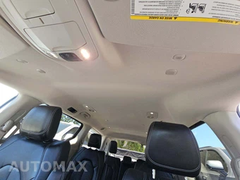 2024 Chrysler Pacifica Touring L 121.6" WB - miniatura 8