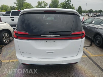 2024 Chrysler Pacifica Touring L 121.6" WB - miniatura 5