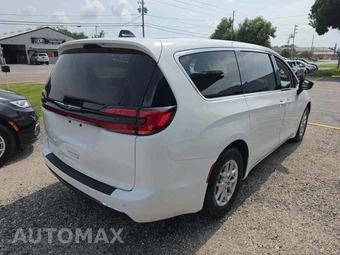 2024 Chrysler Pacifica Touring L 121.6" WB - miniatura 3