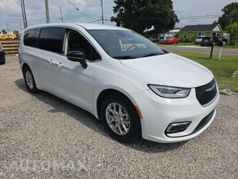 2024 Chrysler Pacifica Touring L 121.6" WB - miniatura 4