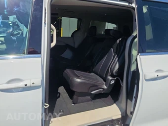 2024 Chrysler Pacifica Touring L 121.6" WB - miniatura 13