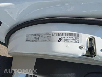 2024 Chrysler Pacifica Touring L 121.6" WB - miniatura 15