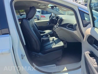 2024 Chrysler Pacifica Touring L 121.6" WB - miniatura 8