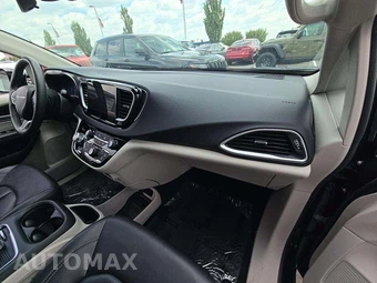 2024 Chrysler Pacifica Touring L 121.6" WB - miniatura 20