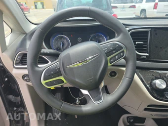 2024 Chrysler Pacifica Touring L 121.6" WB - miniatura 10