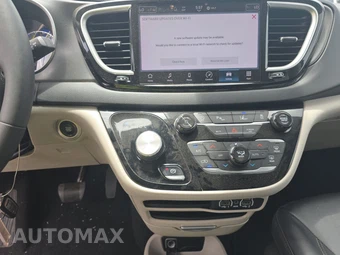 2024 Chrysler Pacifica Touring L 121.6" WB - miniatura 11