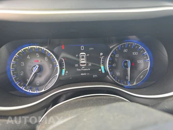 2024 Chrysler Pacifica Touring L 121.6" WB - miniatura 12
