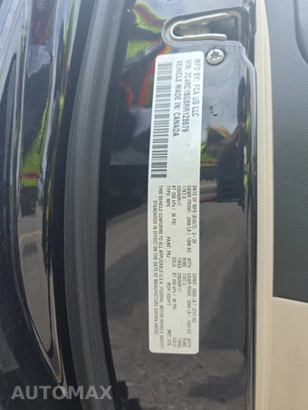 2024 Chrysler Pacifica Touring L 121.6" WB - miniatura 15