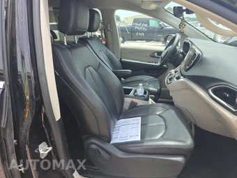 2024 Chrysler Pacifica Touring L 121.6" WB - miniatura 8