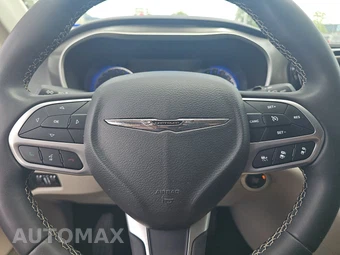 2024 Chrysler Pacifica Touring L 121.6" WB - miniatura 10