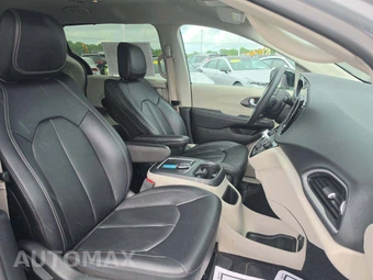2024 Chrysler Pacifica Touring L 121.6" WB - miniatura 19