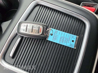 2024 Chrysler Pacifica Touring L 121.6" WB - miniatura 8
