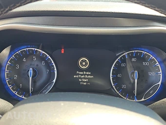 2024 Chrysler Pacifica Touring L 121.6" WB - miniatura 12