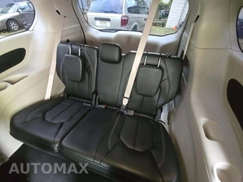 2024 Chrysler Pacifica Touring L 121.6" WB - miniatura 11