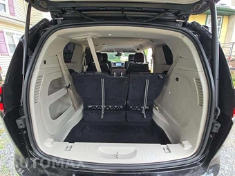 2024 Chrysler Pacifica Touring L 121.6" WB - miniatura 12