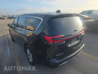 2024 Chrysler Pacifica Touring L 121.6" WB - miniatura 6