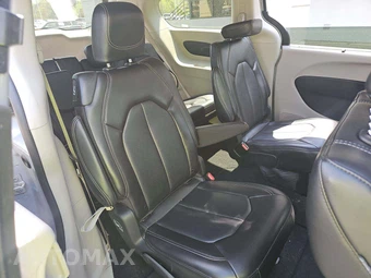 2024 Chrysler Pacifica Touring L 121.6" WB - miniatura 17