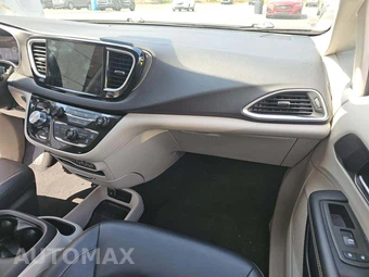 2024 Chrysler Pacifica Touring L 121.6" WB - miniatura 20