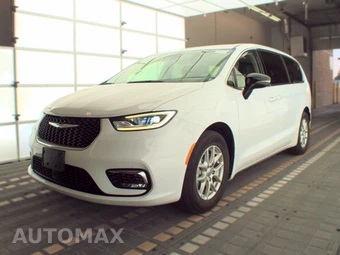 2024 Chrysler Pacifica Touring L 121.6" WB