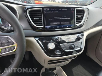 2024 Chrysler Pacifica Touring L 121.6" WB - miniatura 11
