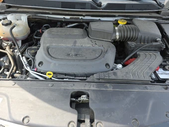2024 Chrysler Pacifica Touring L 121.6" WB - miniatura 16