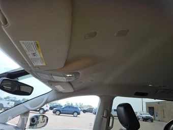 2024 Chrysler Pacifica Touring L 121.6" WB - miniatura 18