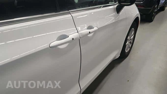 2024 Chrysler Pacifica Touring L 121.6" WB - miniatura 21