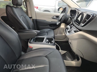 2024 Chrysler Pacifica Touring L 121.6" WB - miniatura 8