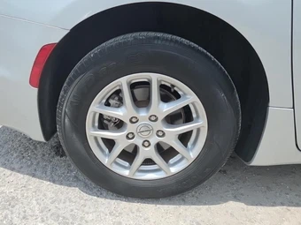 2024 Chrysler Pacifica Touring L 121.6" WB - miniatura 10