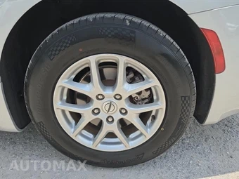 2024 Chrysler Pacifica Touring L 121.6" WB - miniatura 11