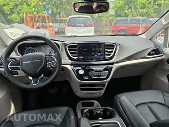 2024 Chrysler Pacifica Touring L 121.6" WB - miniatura 14