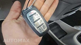 2024 Chrysler Pacifica Touring L 121.6" WB - miniatura 17