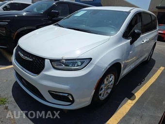 2024 Chrysler Pacifica Touring L 121.6" WB