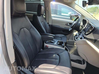 2024 Chrysler Pacifica Touring L 121.6" WB - miniatura 19