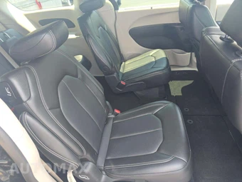 2024 Chrysler Pacifica Touring L 121.6" WB - miniatura 14