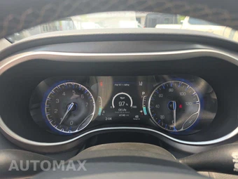 2024 Chrysler Pacifica Touring L 121.6" WB - miniatura 6