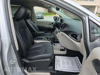 2024 Chrysler Pacifica Touring L 121.6" WB - miniatura 19
