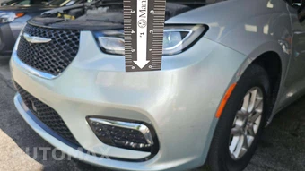 2024 Chrysler Pacifica Touring L 121.6" WB - miniatura 20