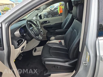 2024 Chrysler Pacifica Touring L 121.6" WB - miniatura 7