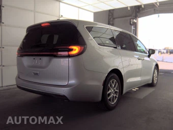 2024 Chrysler Pacifica Touring L 121.6" WB - miniatura 4