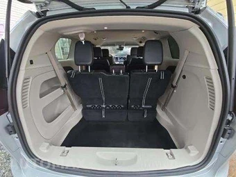 2024 Chrysler Pacifica Touring L 121.6" WB - miniatura 16