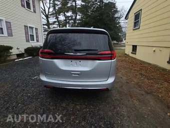 2024 Chrysler Pacifica Touring L 121.6" WB - miniatura 4