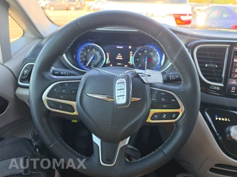 2024 Chrysler Pacifica Touring L 121.6" WB - miniatura 10