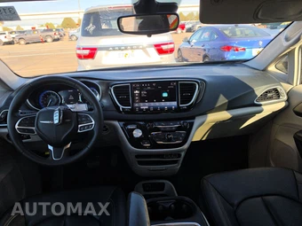 2024 Chrysler Pacifica Touring L 121.6" WB - miniatura 11