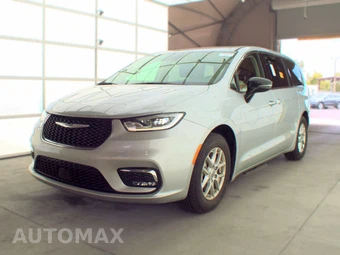 2024 Chrysler Pacifica Touring L 121.6" WB