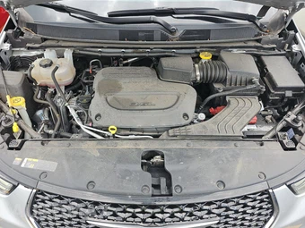 2024 Chrysler Pacifica Touring L 121.6" WB - miniatura 16